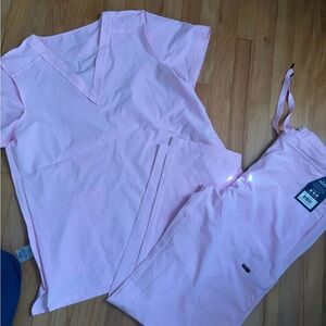 Adar Light Pink Scrub Set